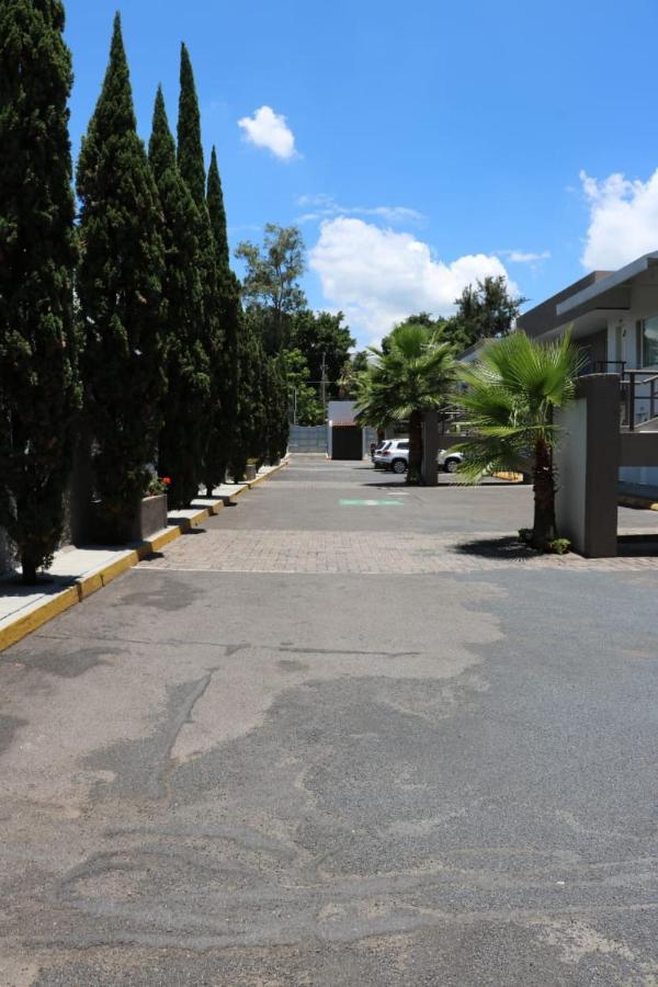 Cypres Hotel & Suites Zapopan Eksteriør billede